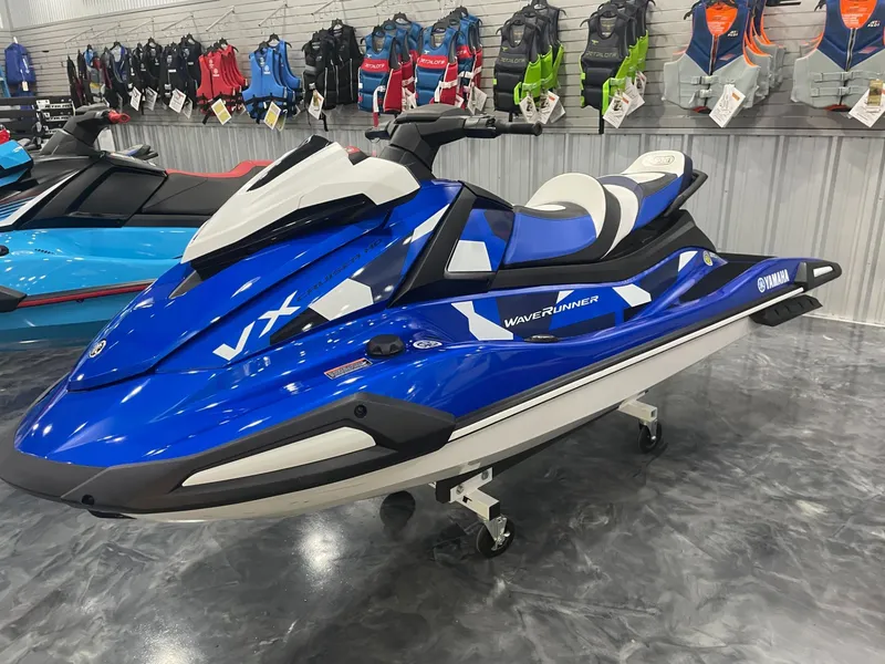 Slide: The Image of Yamaha VX CRUISER HO 2024 - 4