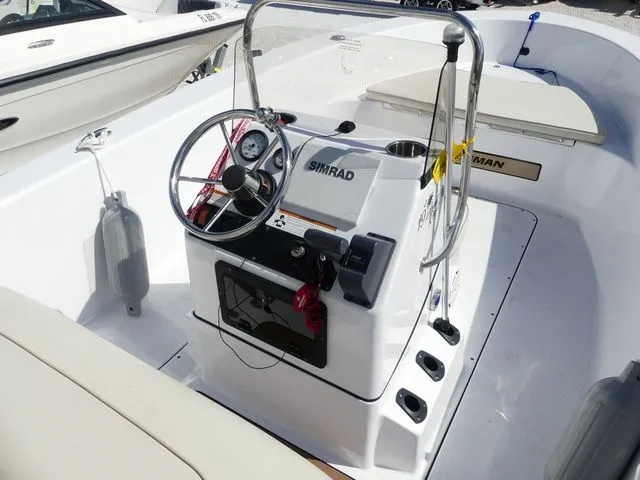 Slide: The Image of Sportsman 19' Island Reef 2017 - 6