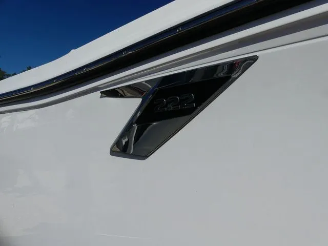 Slide: The Image of Blackfin 222 CC 2023 - 3