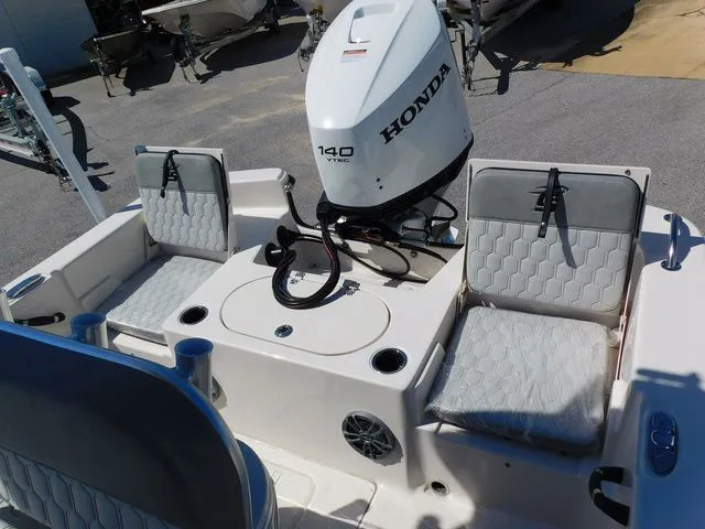 Slide: The Image of Carolina 19 LS 2026 - 10