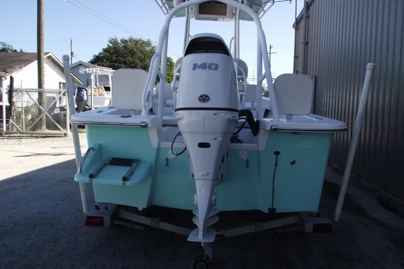 Slide: The Image of 2021 Savannah SS21 boat with 140 HP engine - 3