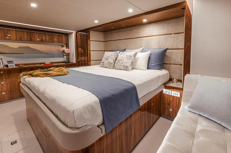 Slide: The Image of Manufacturer Provided Image: Manufacturer Provided Image - 14