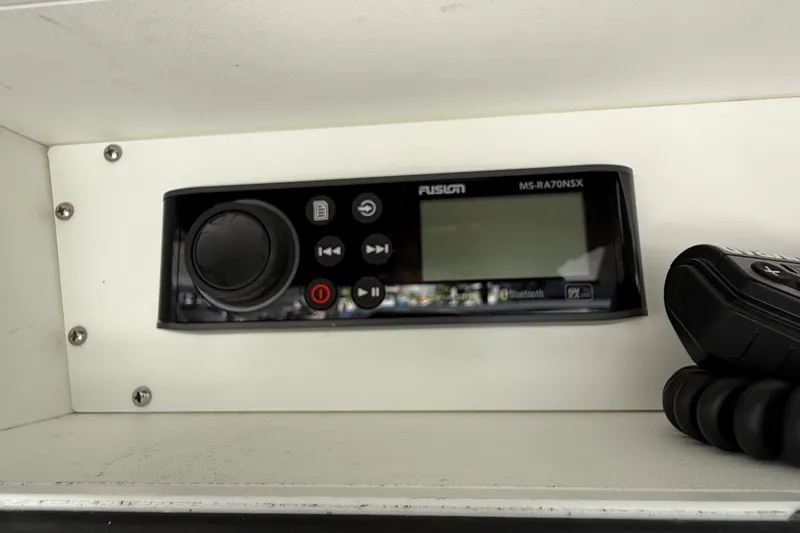 Slide: The Image of Fusion MS-RA70NSX stereo system on 2022 Dorado 25 Flat Deck boat. - 46