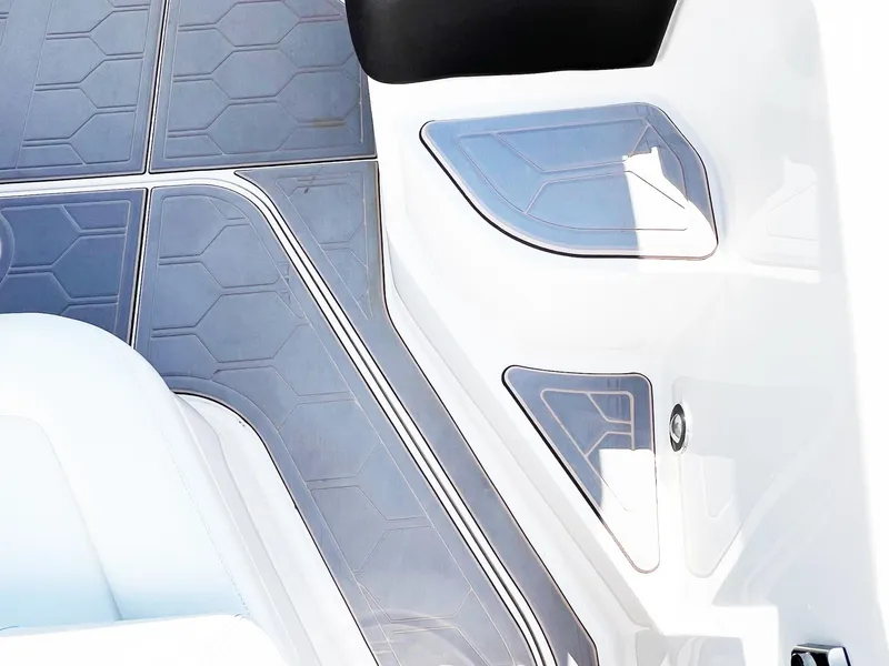 Slide: The Image of 2019 Sea Ray Sundancer 320 Outboard deck with hexagonal pattern flooring. - 33