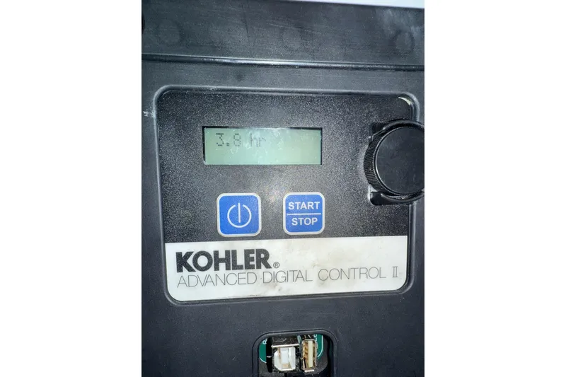 Slide: The Image of Kohler Advanced Digital Control II on 2005 Sea Ray 340 Sundancer boat. - 36