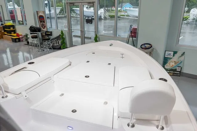 Slide: The Image of Sportsman Masters 227 Bay Boat 2026 - 19