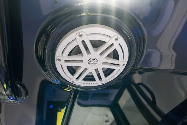 Slide: The Image of Sportsman Masters 227 Bay Boat 2026 - 29