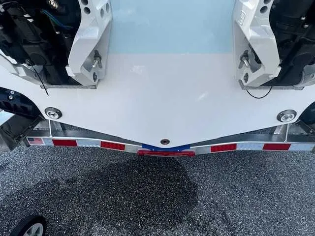 Slide: The Image of Sportsman Heritage 261 Center Console 2026 - 66