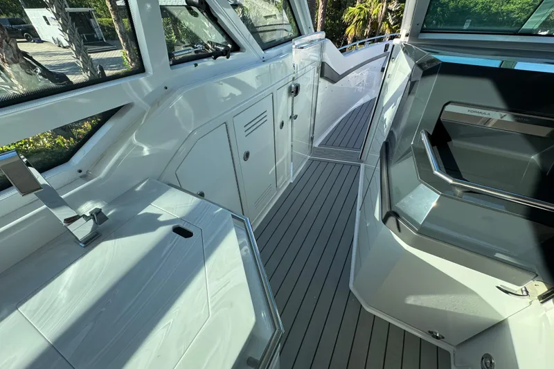 Slide: The Image of 2023 Formula 400 Super Sport Crossover interior with sleek design and modern amenities. - 45