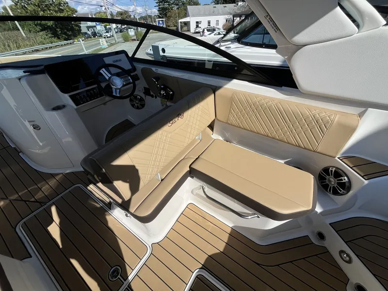 Slide: The Image of Sea Ray SDX 250 Outboard 2026 - 8