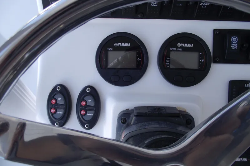 Slide: The Image of 2019 Sea Hunt BX 22 BR boat dashboard with Yamaha gauges and controls. - 30