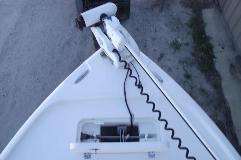 Slide: The Image of 2019 Sea Hunt BX 22 BR boat bow with trolling motor. - 7