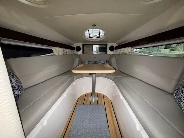 Slide: The Image of Regal 280 Express Cruiser 2014 - 13