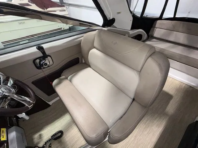 Slide: The Image of Regal 280 Express Cruiser 2014 - 5