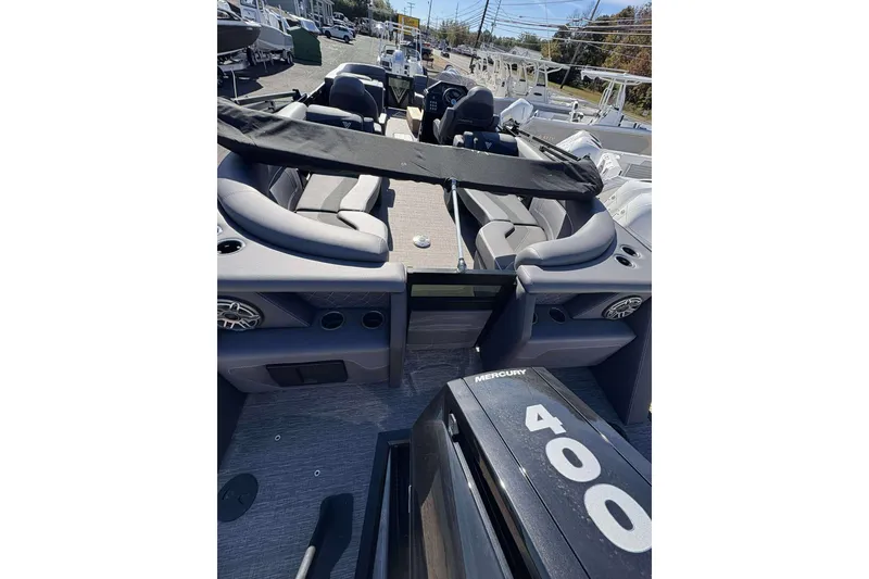 Slide: The Image of 2025 Viaggio D26U boat interior with seating and Mercury 400 engine. - 28