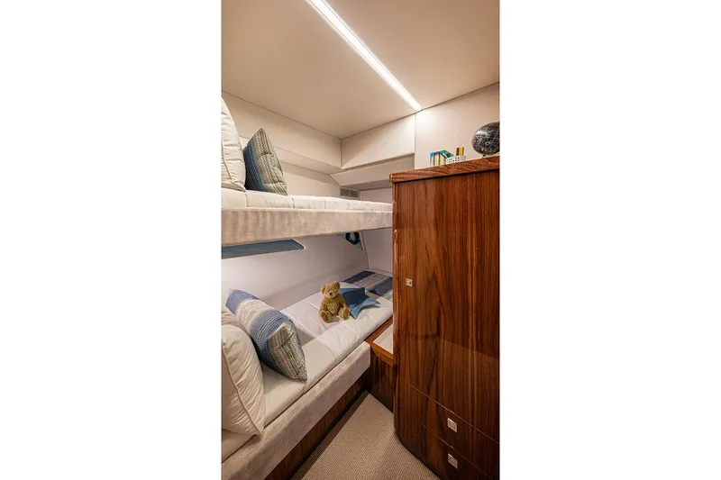 Slide: The Image of Manufacturer Provided Image: Manufacturer Provided Image - 17