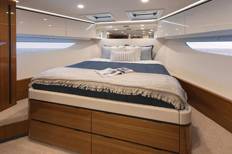 Slide: The Image of Manufacturer Provided Image: Manufacturer Provided Image: Manufacturer Provided Image - 19