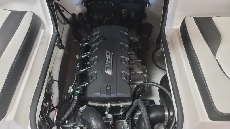 Slide: The Image of Yamaha 195S 2026 - 14