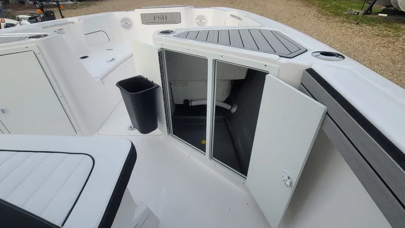 Slide: The Image of Yamaha 220 FSH Sport 2026 - 13