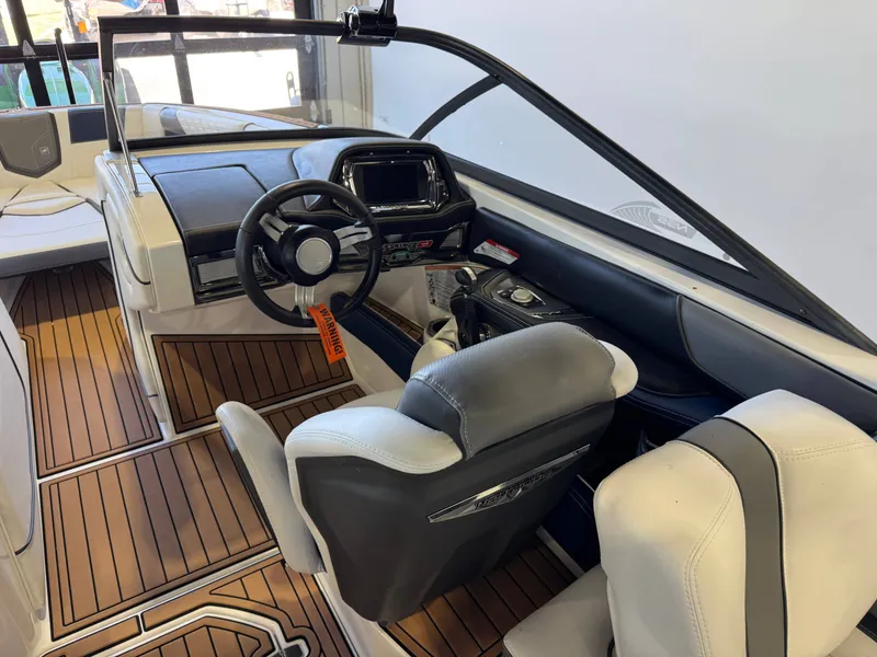 Slide: The Image of Nautique Super Air Nautique G23 2016 - 24