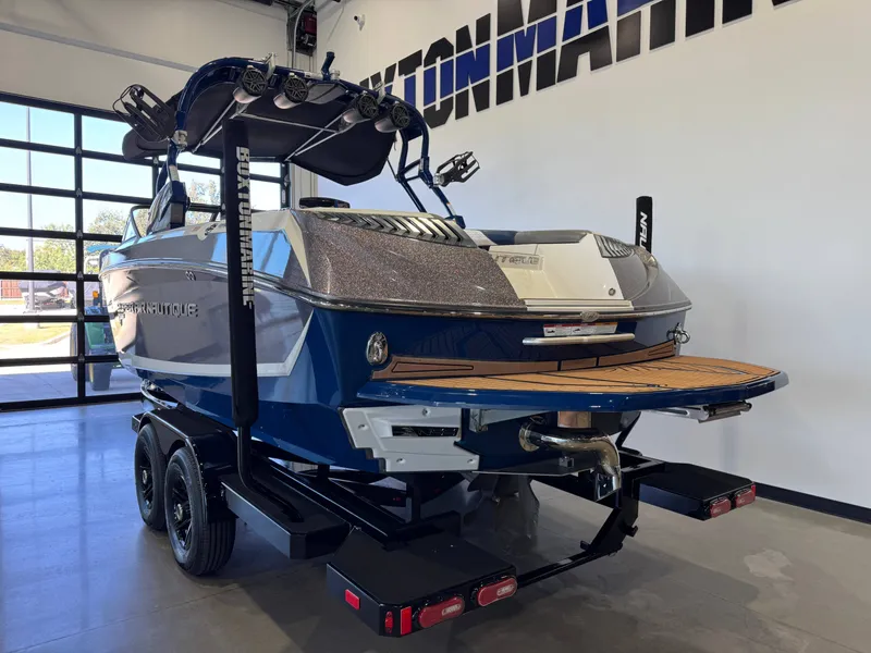 Slide: The Image of Nautique Super Air Nautique G23 2016 - 5