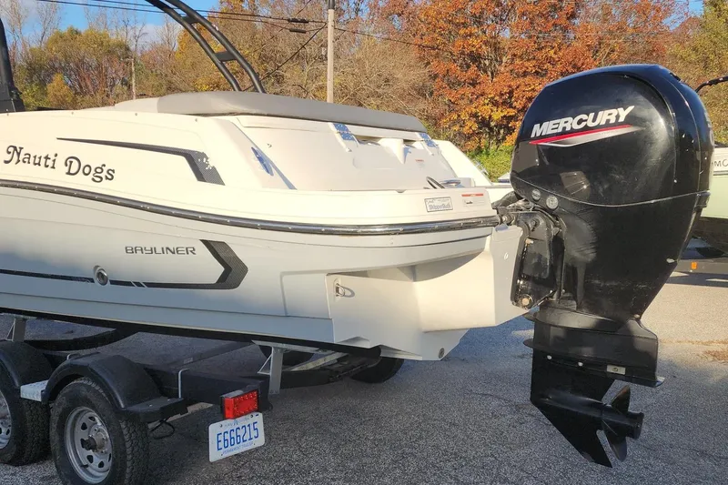 Slide: The Image of 2022 Bayliner VR6 Bowrider OB with Mercury outboard motor on trailer. - 25