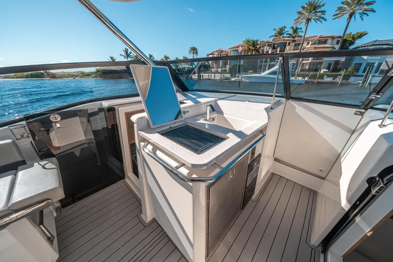 Slide: The Image of Aquila 32 Sport 2022 yacht interior with sleek design and modern amenities. - 5
