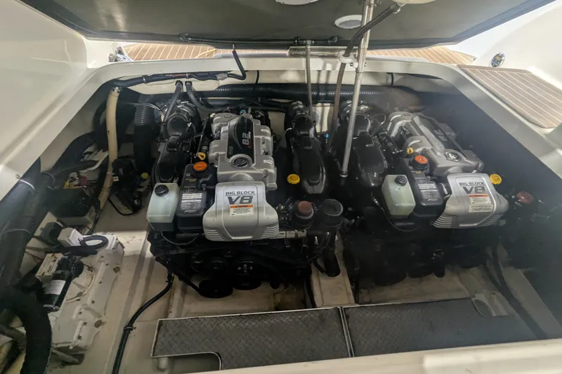 Slide: The Image of Engine compartment of a 2014 Formula 350 Crossover Bowrider with dual V8 engines. - 36
