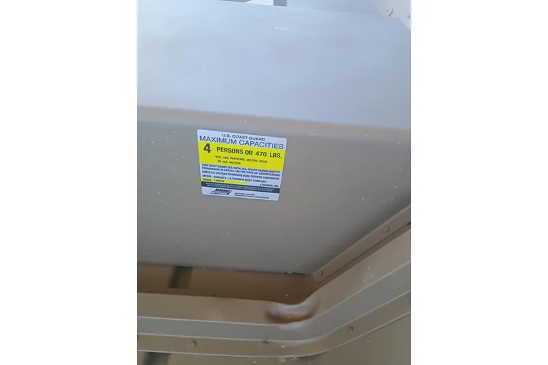 Slide: The Image of 2026 G3 1448 LW boat capacity label, maximum 4 persons or 470 lbs. - 2