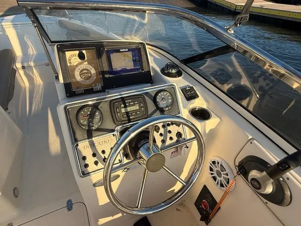 Slide: The Image of Scout 210 Dorado 2021 - 5