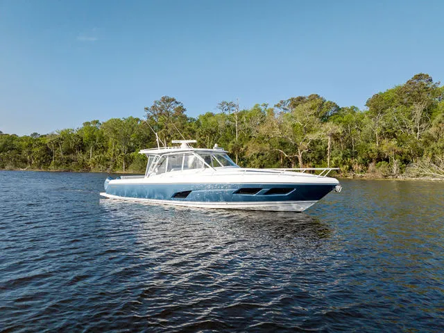 Slide: The Image of Intrepid 409 Valor 2020 - 78
