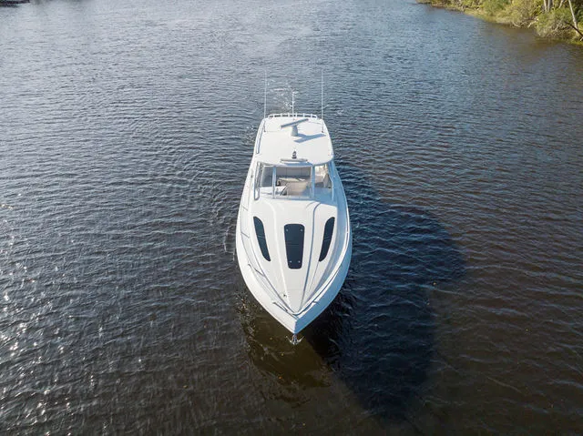 Slide: The Image of Intrepid 409 Valor 2020 - 81