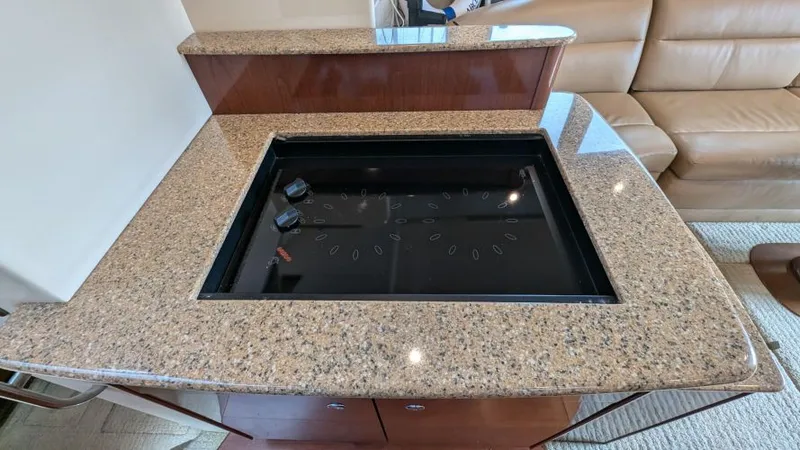 Slide: The Image of 2008 Meridian 341 Sedan - Image 29 - 29