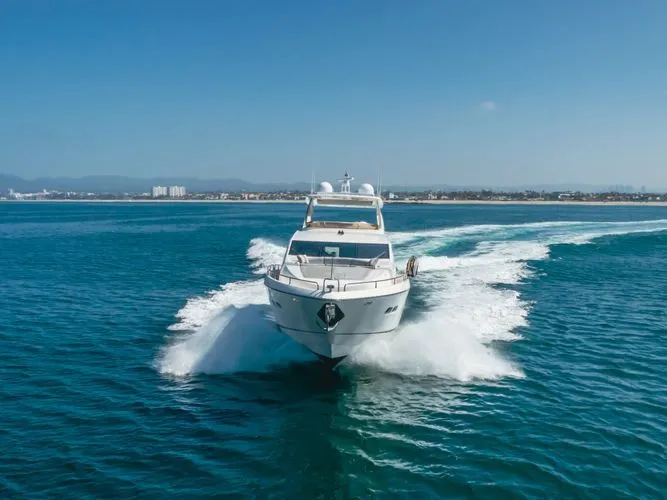Slide: The Image of 2011 Sunseeker 88 Yacht - Image 10 - 10