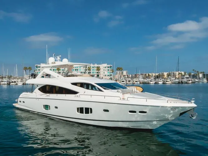 Slide: The Image of 2011 Sunseeker 88 Yacht - Image 15 - 15