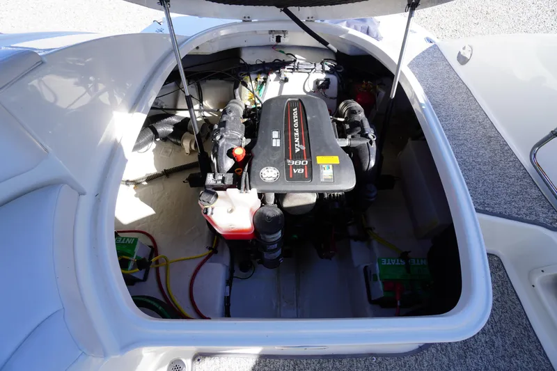 Slide: The Image of Engine compartment of 2014 Chaparral 287 SSX boat with Volvo Penta V8 engine. - 42