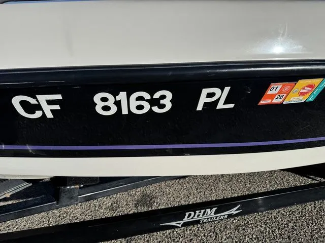 Slide: The Image of Tigé 2100V Limited 1999 - 69