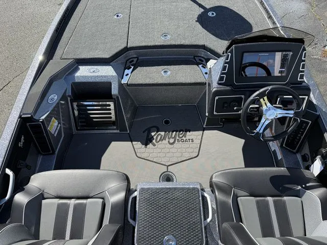 Slide: The Image of Ranger Z519R 2026 - 5