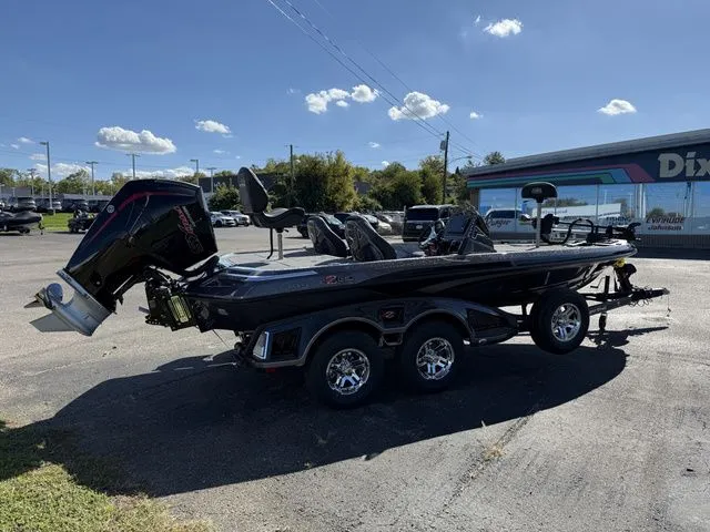 Slide: The Image of Ranger Z519R 2026 - 9