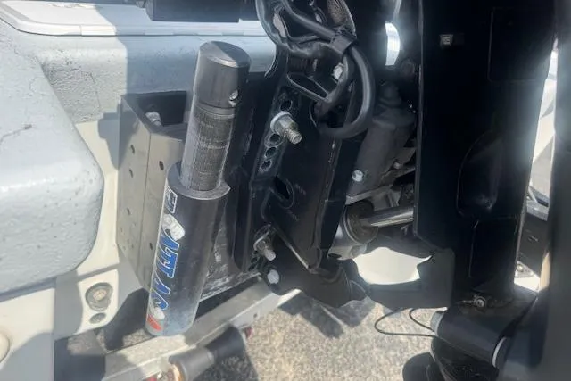 Slide: The Image of Close-up of 2007 Haynie 23 Bigfoot boat engine components and hydraulic system. - 7