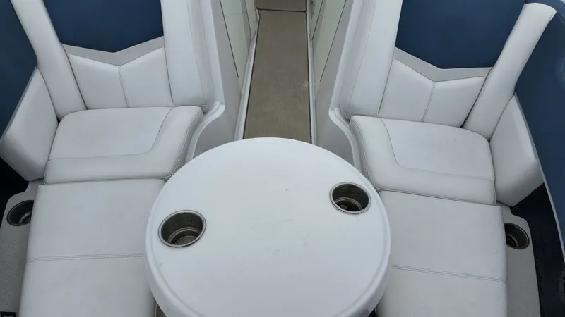 Slide: The Image of Four Winns H310 2013 - 26