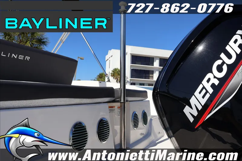 Slide: The Image of 2023 Bayliner DX 2000 boat with Mercury engine, displayed by Antonietti Marine. - 9