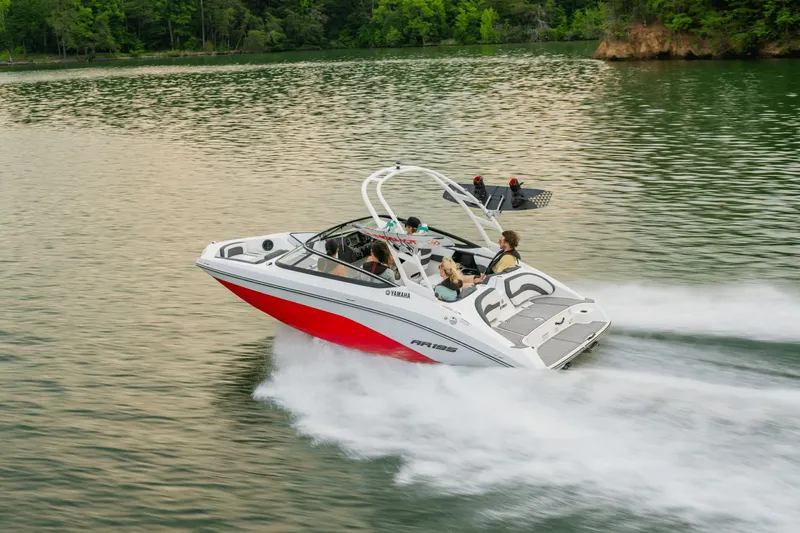 Slide: The Image of Yamaha AR195 2026 - 16