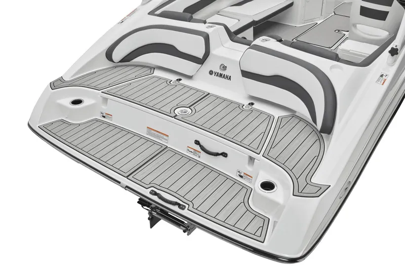 Slide: The Image of Yamaha AR195 2026 - 35