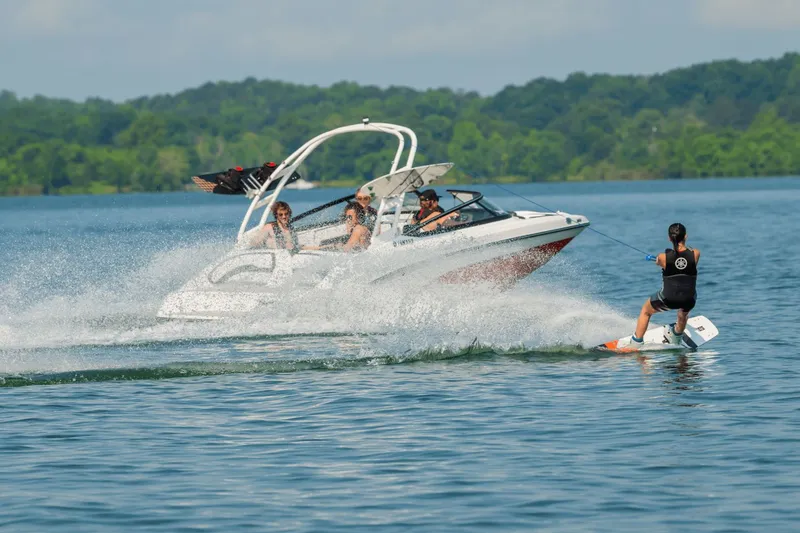 Slide: The Image of Yamaha AR195 2026 - 7