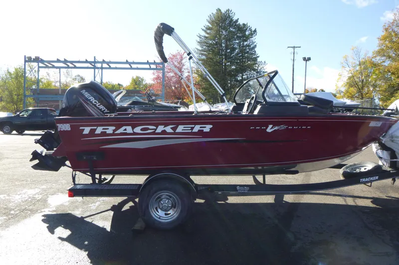 Slide: The Image of 2019 Tracker Pro Guide V-175 WT boat interior with dual seats and steering console. - 4