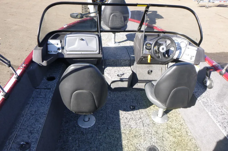 Slide: The Image of 2019 Tracker Pro Guide V-175 WT boat interior with seating and windshield. - 5