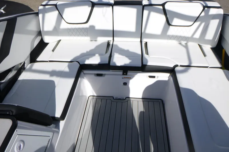 Slide: The Image of 2026 Yamaha Boats 252SD interior seating with modern design and spacious layout. - 15