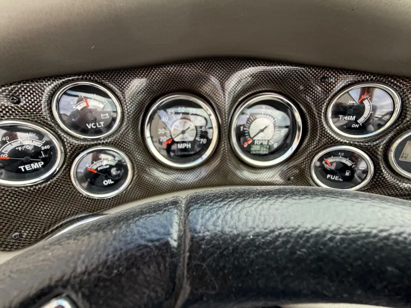 Slide: The Image of Crownline Boats 21 SS 2011 - 13