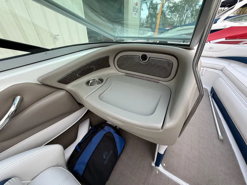 Slide: The Image of Crownline Boats 21 SS 2011 - 16